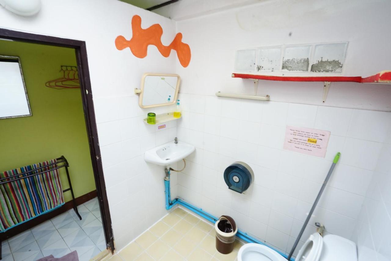 Diva Guesthouse 清邁 外观 照片